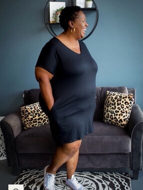 Black V-Neck Maxi Dress with Pockets